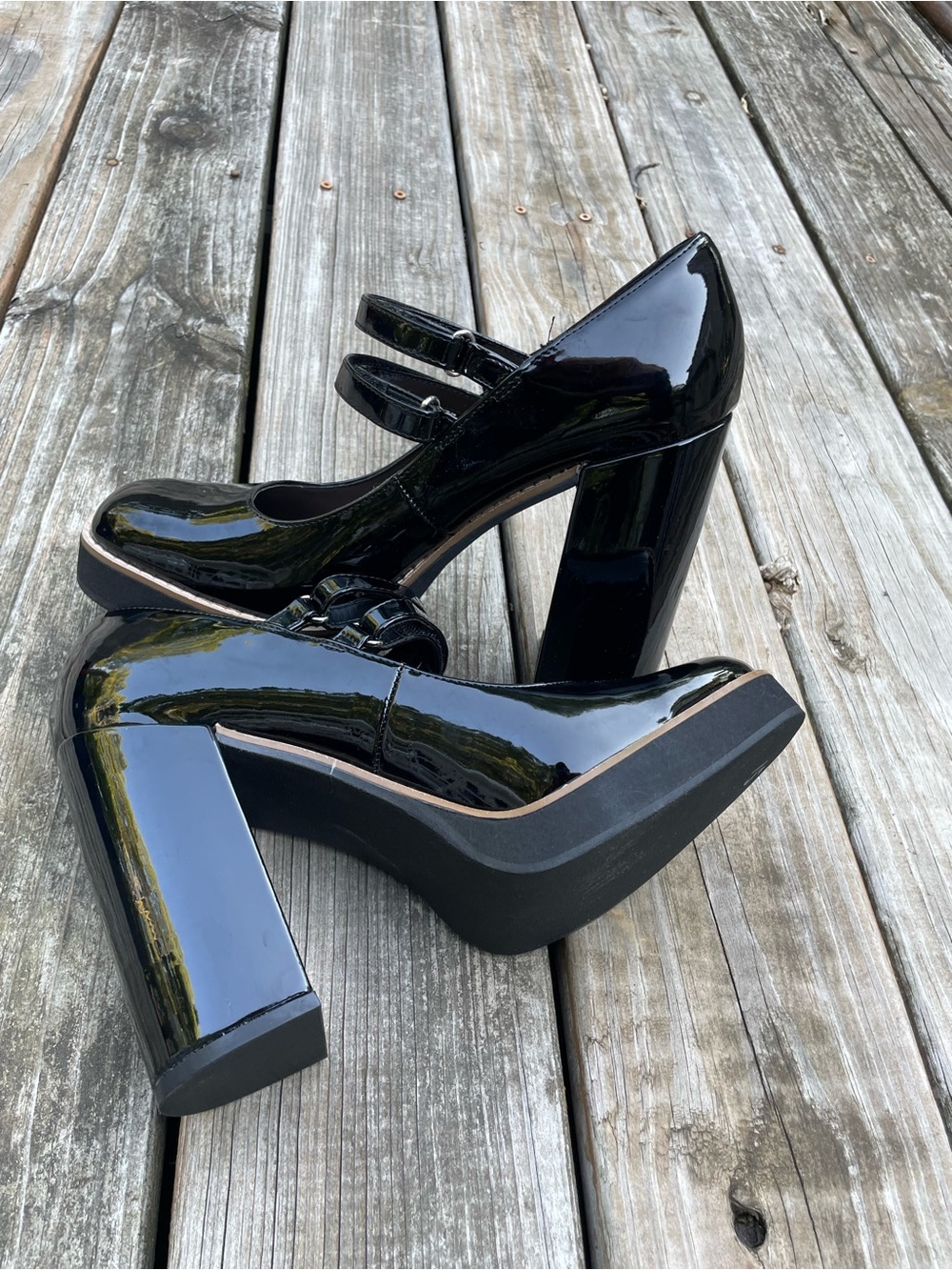 Steve Madden Black Patent Double-Strap Platform 5 inch Heels - Picture 4 of 4